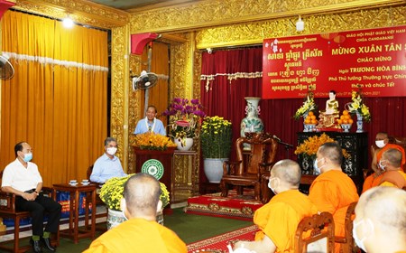 Phó Thủ tướng Trương Hòa Bình chúc Tết chư tăng, phật tử Khmer